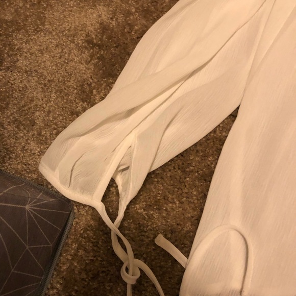 Long tunic with crochet detailing - Picture 2 of 4